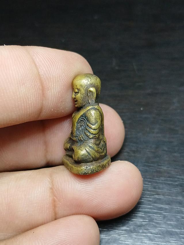 หลวงพ่อเงินพิมพ์นิยมวัดบางคลาน 3