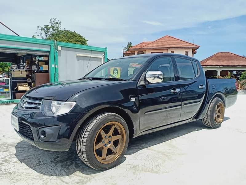 2012 Mitsubishi Triton 2.5 DOUBLE CAB GLS Plus Pickup  2