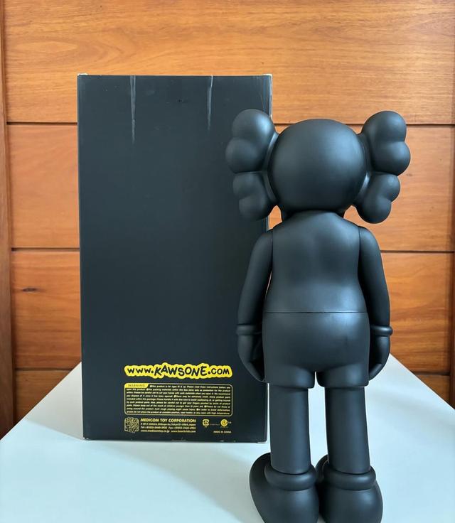 Bearbrick x Kaws มือสอง 2