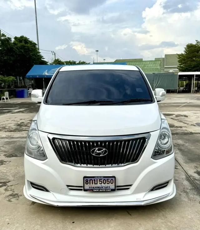 ขาย Hyundai H-1