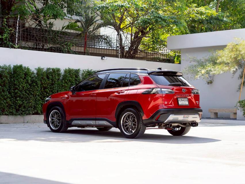 TOYOTA COROLLA CROSS 1.8 HYBRID GR SPORT ปี 2023