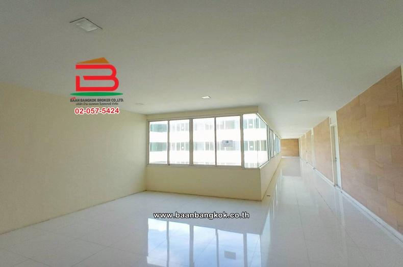 คอนโดมิเนียม เนื้อที่ 35.66 ตร.ม. โครงการ แฮปปี้ ลาดพร้าว 101 : HAPPY CONDO Ladprao 101, ใกล้BTSลาดพร้าว 101 ถนนลาดพร้าว แขวงวังทองหลาง เขตวังทองหลาง 4