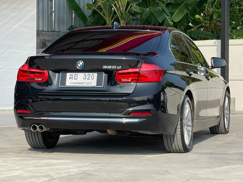 ขาย BMW 320D ปี17 4