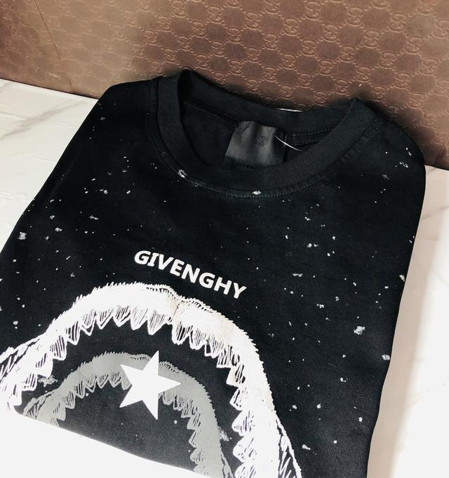 เสื้อยืด คอกลม🌟size L ✅ส่งฟรี