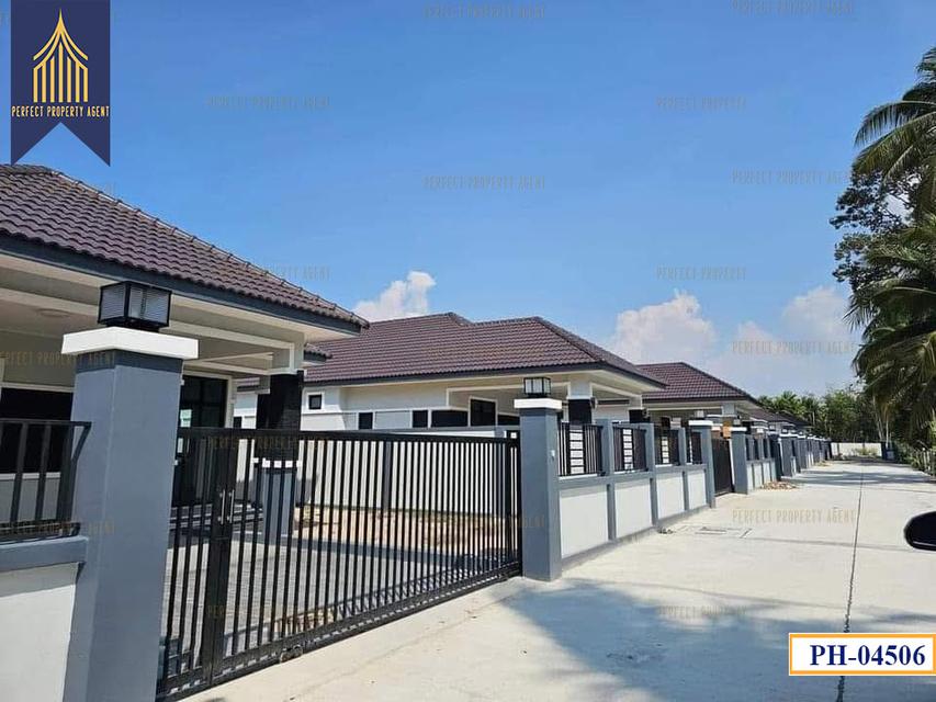 ขายบ้านตะเคียนเตี้ย บางละมุง พัทยา ผ่อนตรงกับโครงการได้ ฟรีมิเตอร์น้ำไฟ แถมแอร์