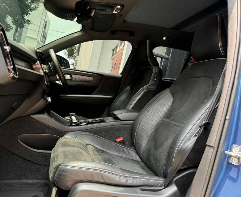Volvo XC40 T5 R-Design ปี 2019 Top option รูปที่ 13