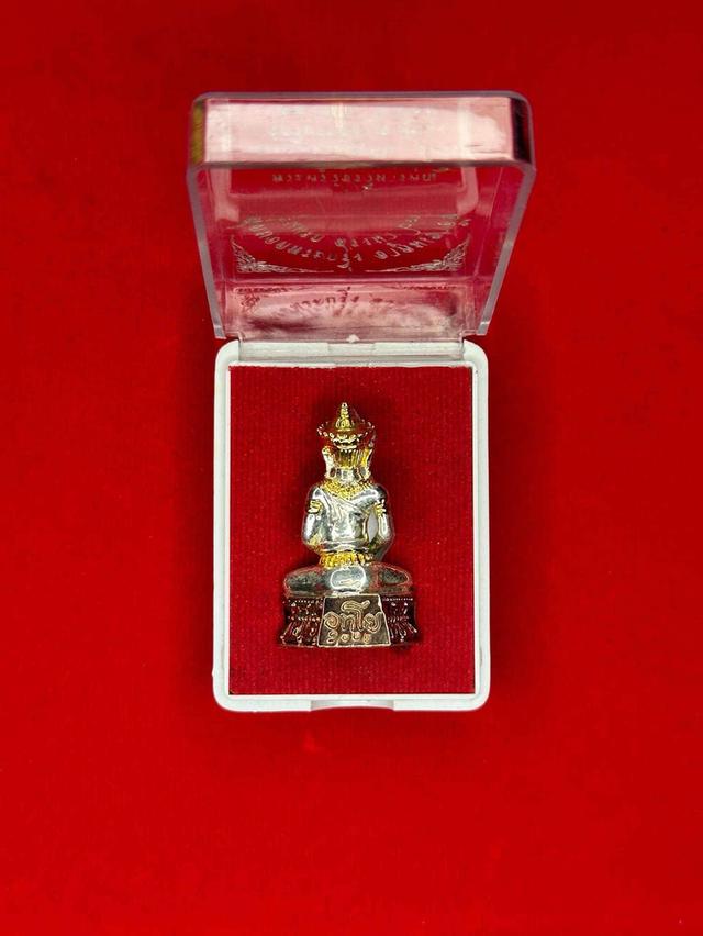 พระกริ่งซุ้มเรือนแก้ว 2