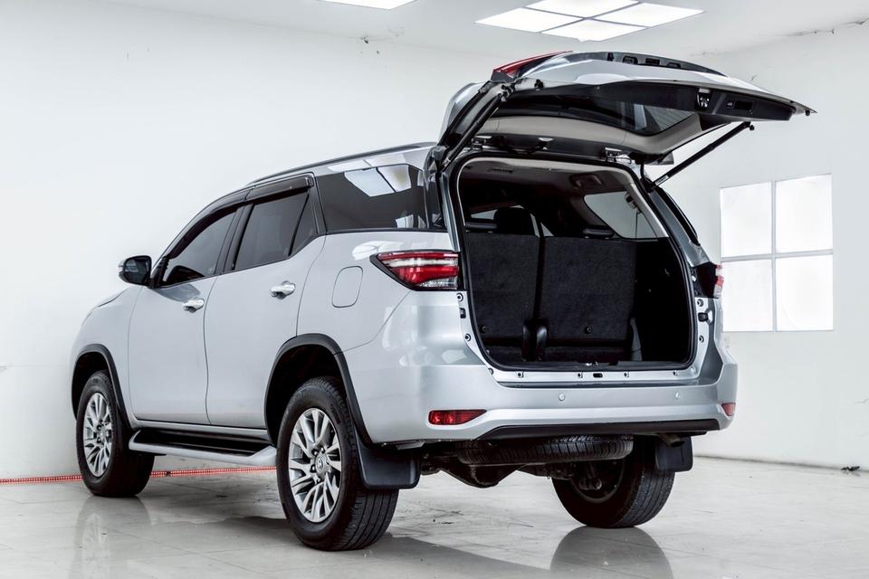 รหัสรถ 4A853  FORTUNER 2.4 V 2021 6