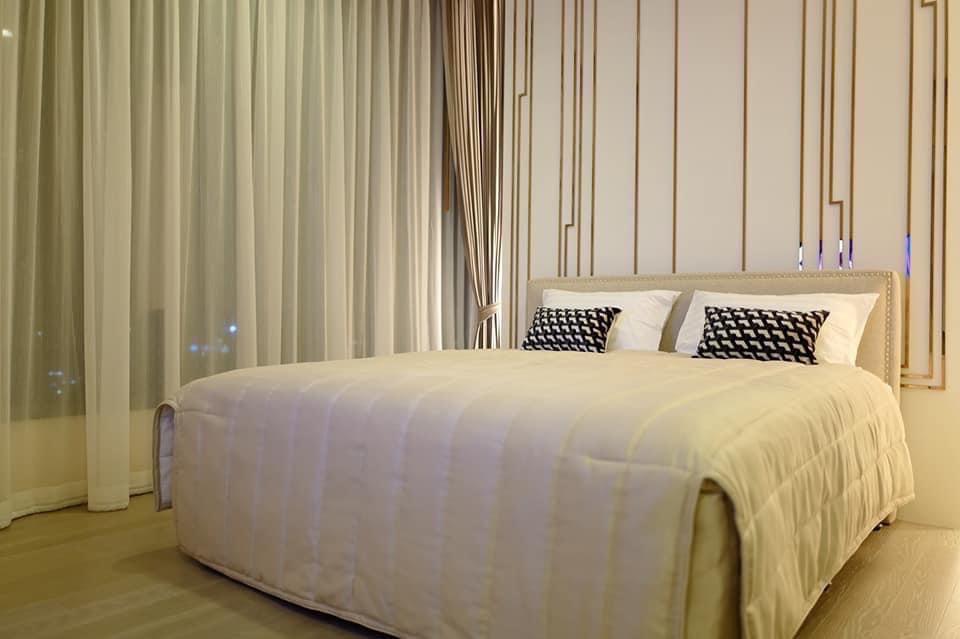 The esse asoke 7