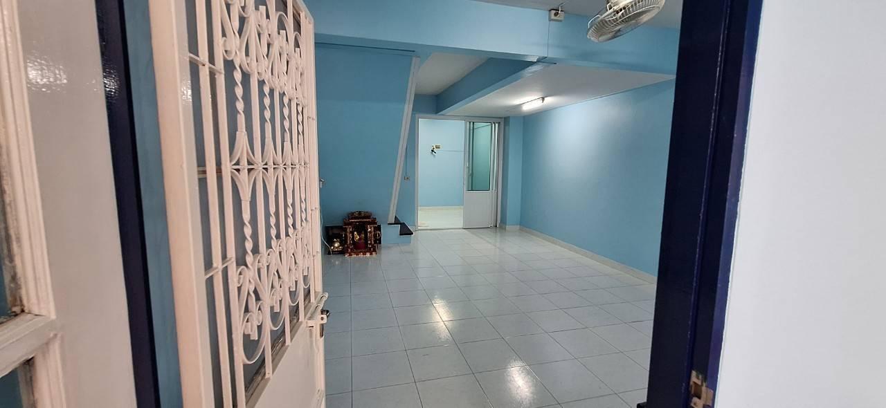 ขายบ้านทาวน์เฮ้าส์ ทำเลดีใกล้เดอะมอลล์บางแค MRT หลักสอง รีโนเวทใหม่ พร้อมเข้าอยู่! 5