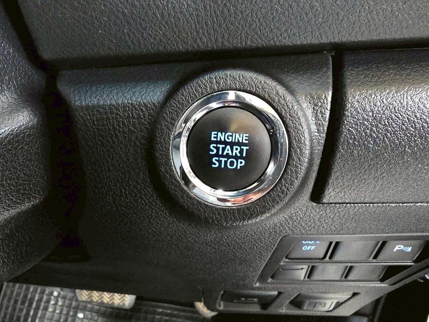 รหัสรถ WMT53 Fortuner 2.4 Legender ปี 2022  6