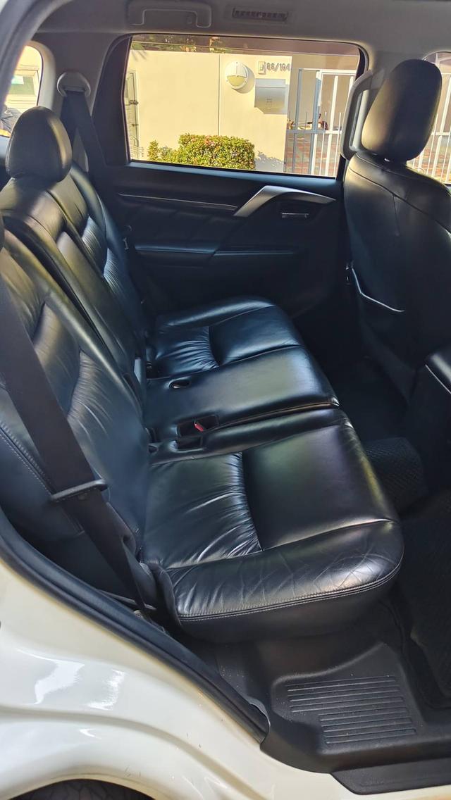 ขายรถบ้านปาเจโร่ 2015 ไมล์ 149K รูปที่ 9