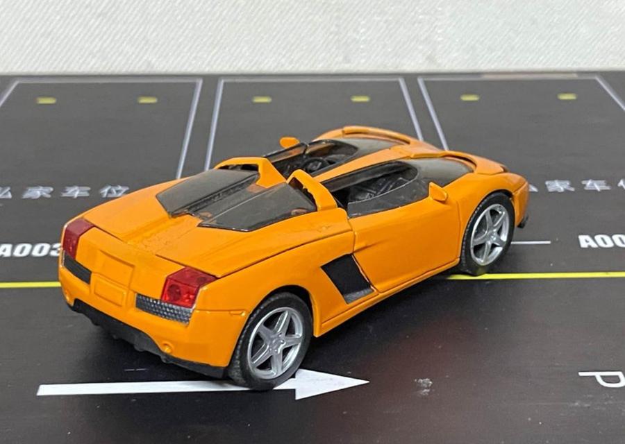 รถของเล่น Lamborghini Concept S ปี 2004 2