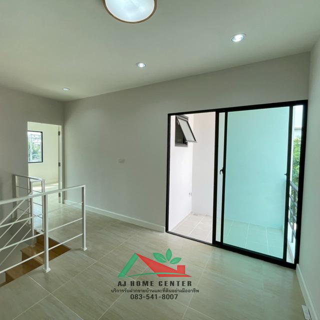 ขายถูก ทาวน์โฮม3ชั้น 18.1ตรว. โครงการบ้านกลางเมือง พหลโยธิน50 รีโนเวทใหม่ ฟรีค่าโอน 12