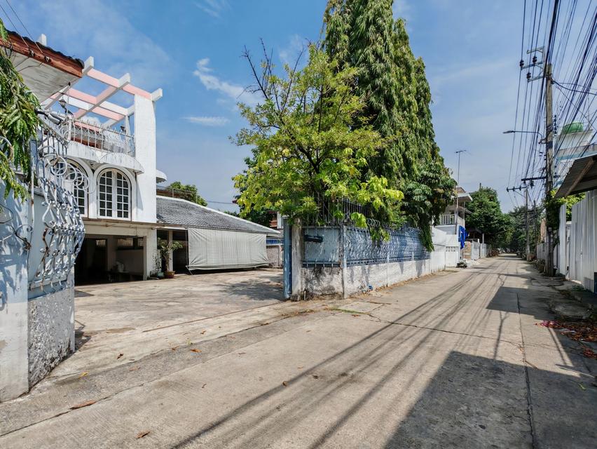 บ้านเดี่ยวสุขุมวิท 101/1 แปลงใหญ่ 225 ตร.วา – 6 ห้องนอน เข้าออกได้ 2 ซอย 3
