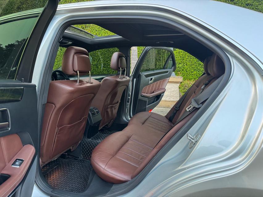 รหัสรถ AVA6485 📌🆕 Benz E300 AMG W212 ตัว Top ปี 14 limited edition! Facelift ออฟชั่นเต็ม หลังคาแก้ว เจ้าของเดียว รูปที่ 12