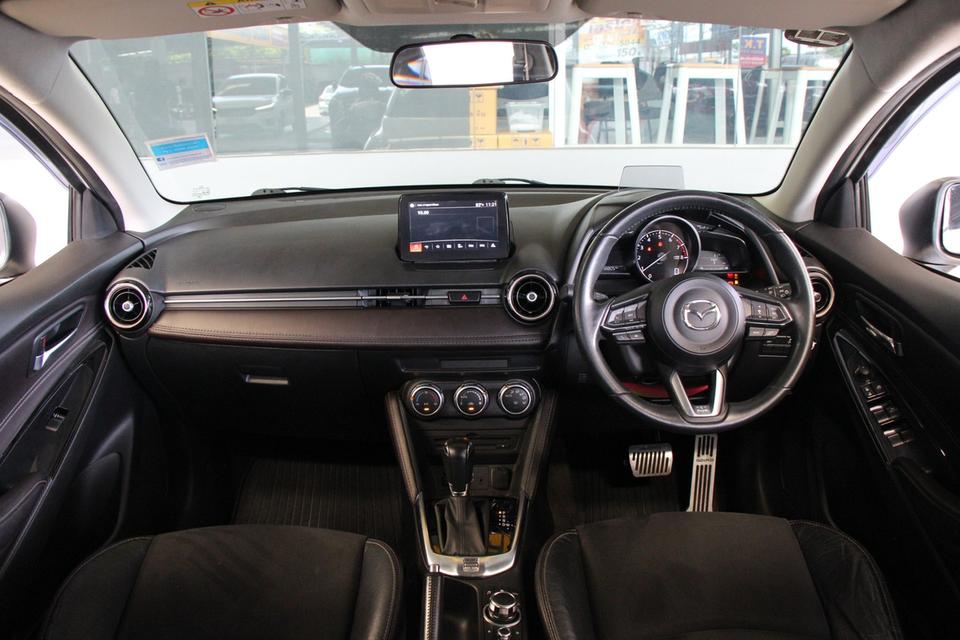 รหัสรถ TKG2165 MAZDA 2 1.3 HIGH CONNECT ปี 2017 10