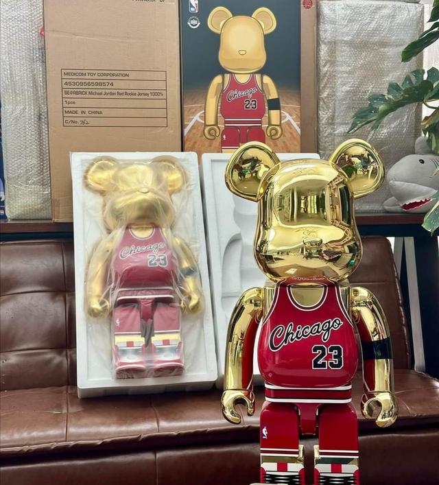 Bearbrick Michael Jordan 1985 Rookie Jersey 1000% 1