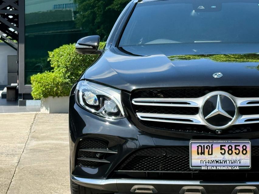 2019 BENZ GLC 250D AMG รถมือเดียวออกป้ายแดง รถวิ่งน้อย ประวัติศูนย์ครบ ไม่เคยมีอุบัติเหตุครับ 7