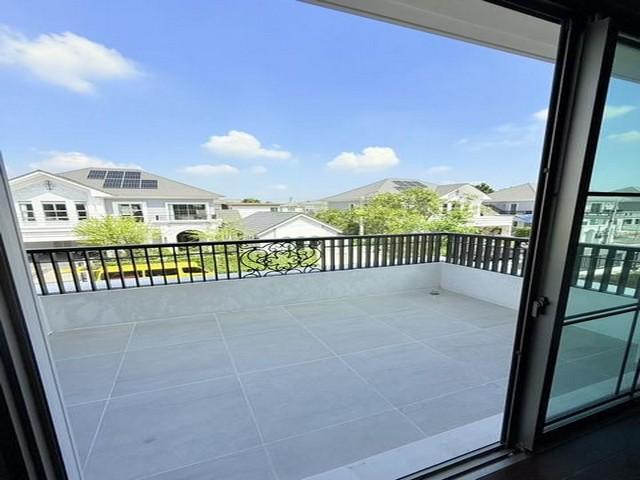 ให้เช่าบ้านเดี่ยว ย่านลาดกระบัง โครงการ เพอร์เฟค มาสเตอร์พีซ สุขุมวิท ซอยลาดกระบัง20/3 บ้านมีสระว่ายน้ำส่วนตัว บ้านหันหน้าไปทางทิศเหนือ 12