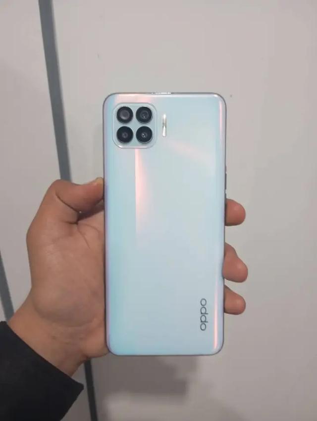 มือถือพร้อมใช้งานสภาพดีมาก Oppo A93 2