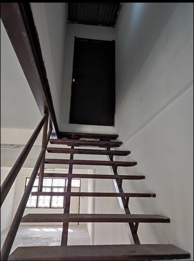 อาคารพาณิชย์ 4 ชั้น อยู่ติดบริษัทมิสทีนรามคำแหง 14