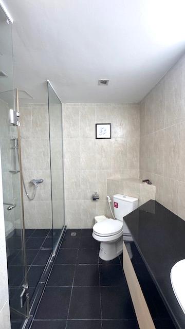 ขายคอนโดหรู City Lake Condominium สุขุมวิท 16 8