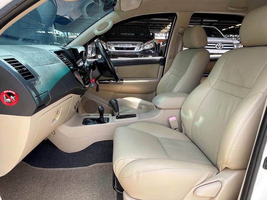 TOYOTA FORTUNER 3.0 V 4WD TRD SPORTIVO ปี 2008 AUTO 4X4 สภาพนางฟ้า รูปที่ 9