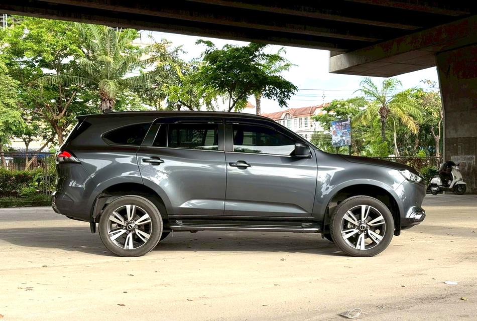 2023 Isuzu MU-X 1.9 ULTIMATE รถสวยจัดมือเดียว  5