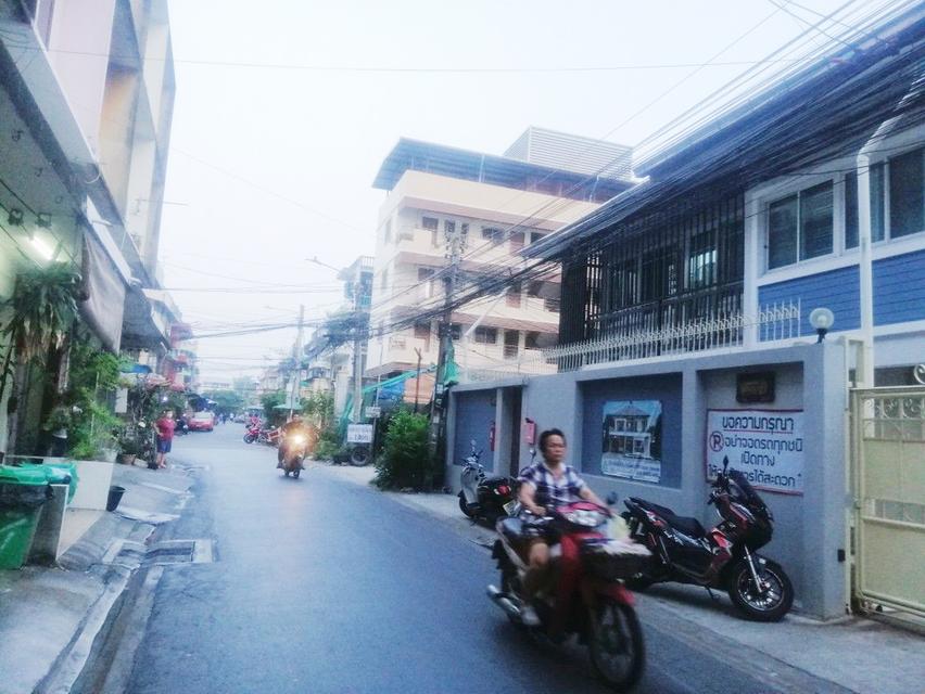 ที่ว่างเปล่า