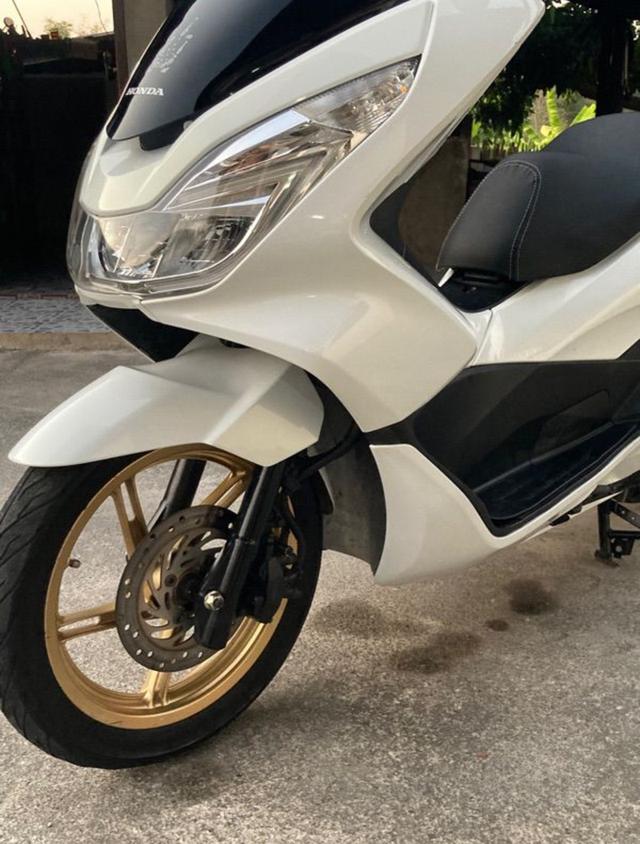 Honda PCX 2016 4