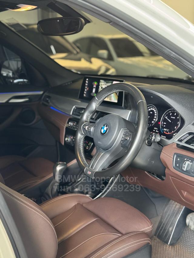2021 BMW X1 20d M Sport F48 (ออกจากศูนย์ รถมือเดียว ประวัติดี ปรับสภาพให้ก่อนส่งมอบ) รูปที่ 4