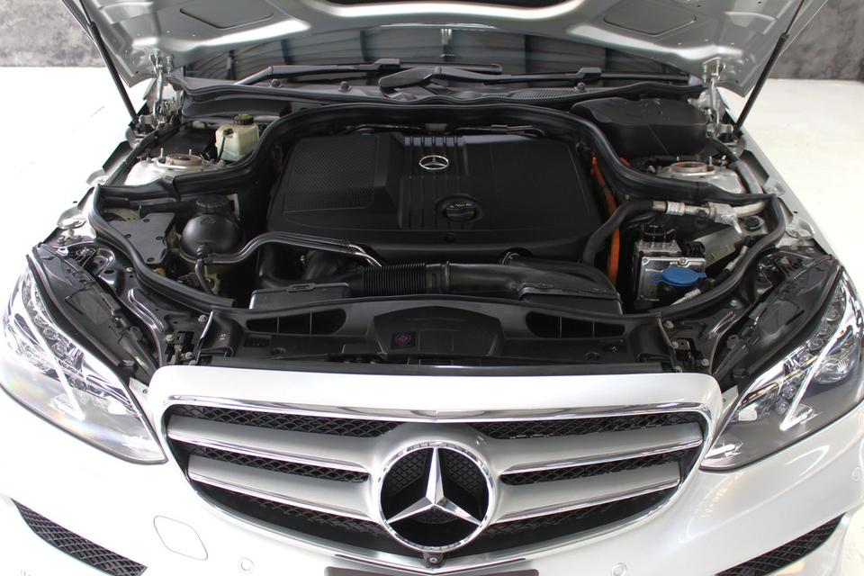 รหัสรถ JRS1913 BENZ E300 AMG ปี 15 ดีเซล ไฮบริด 7