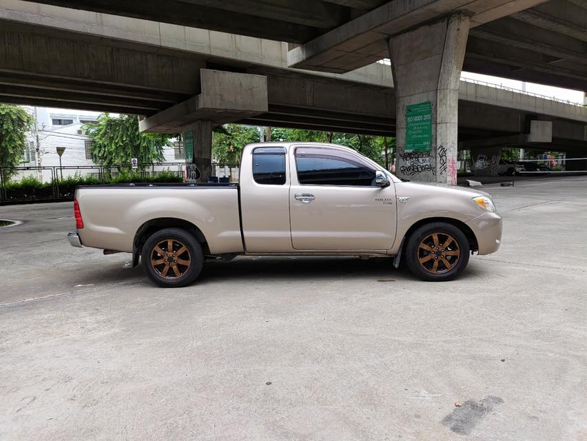 ขายรถ Toyota Vigo 2.5G Cab ปี 2006 สีน้ำตาล เกียร์ธรรมดา  8