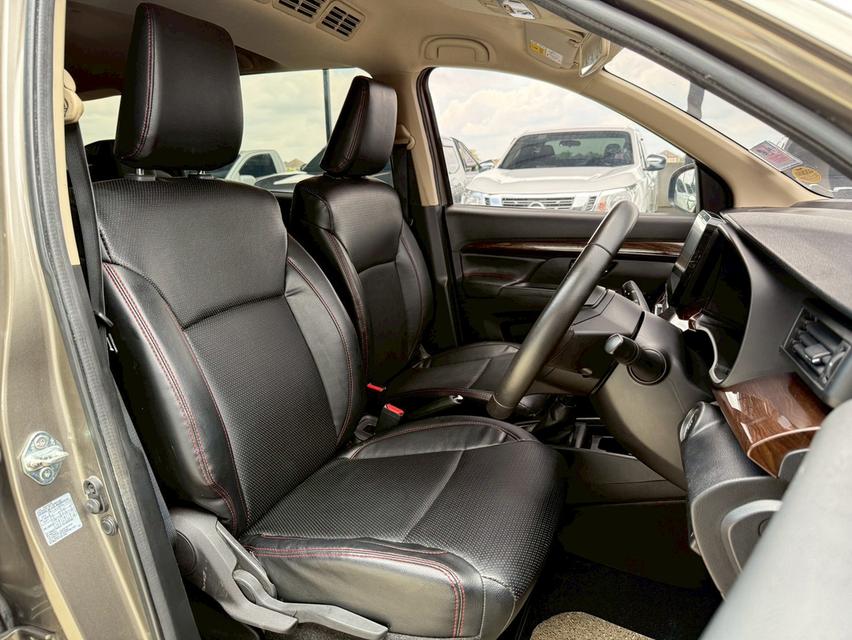 SUZUKI ERTIGA 1.5 GX ปี2021 รถบ้านแท้ เอาใจสายครอบครัว พร้อมใช้งาน 14