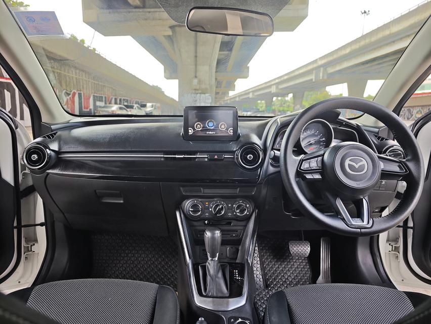 Mazda 2 1.5XD 4ประตู 14