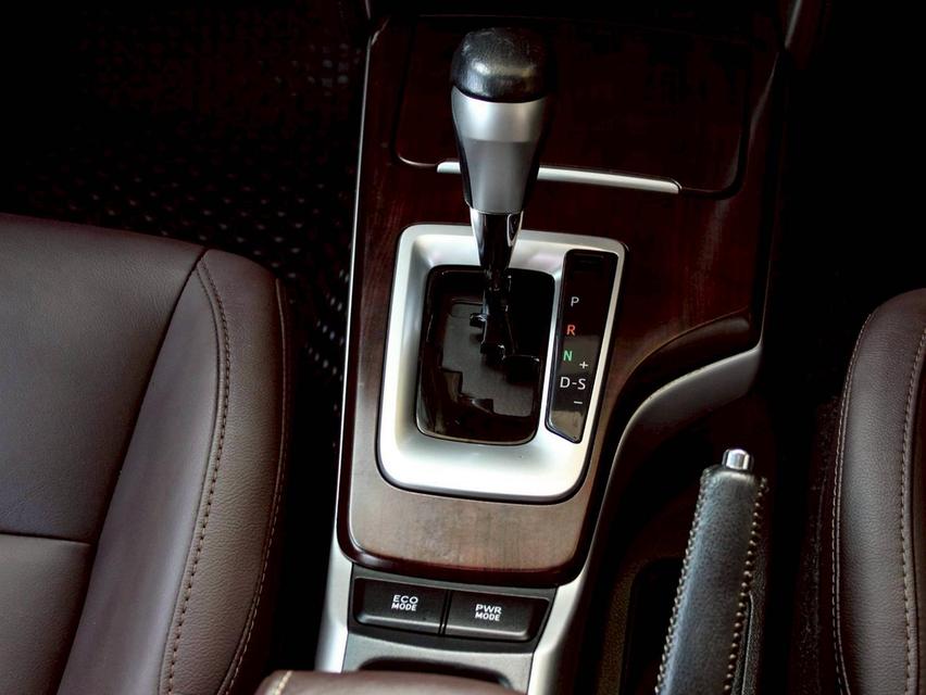 TOYOTA FORTUNER, 2.8 V 2WD ปี 2017 โฉม ปี15-ปัจจุบัน   16