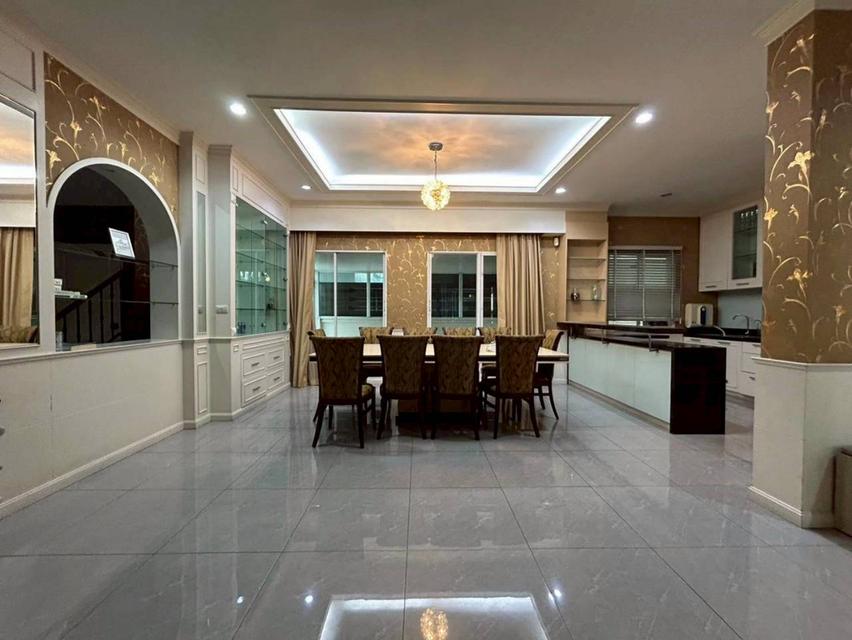 Sale / Rent Grand Bangkok boulevard Kasert- Nawamin 129 square wah. With a bid swimming pool. 5 bedrooms 7 bathrooms Fully furnished Sale 30 Million 19