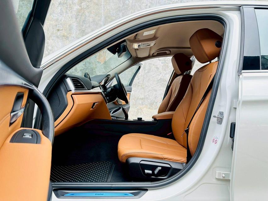 ขาย BMW 320d ปี19 13