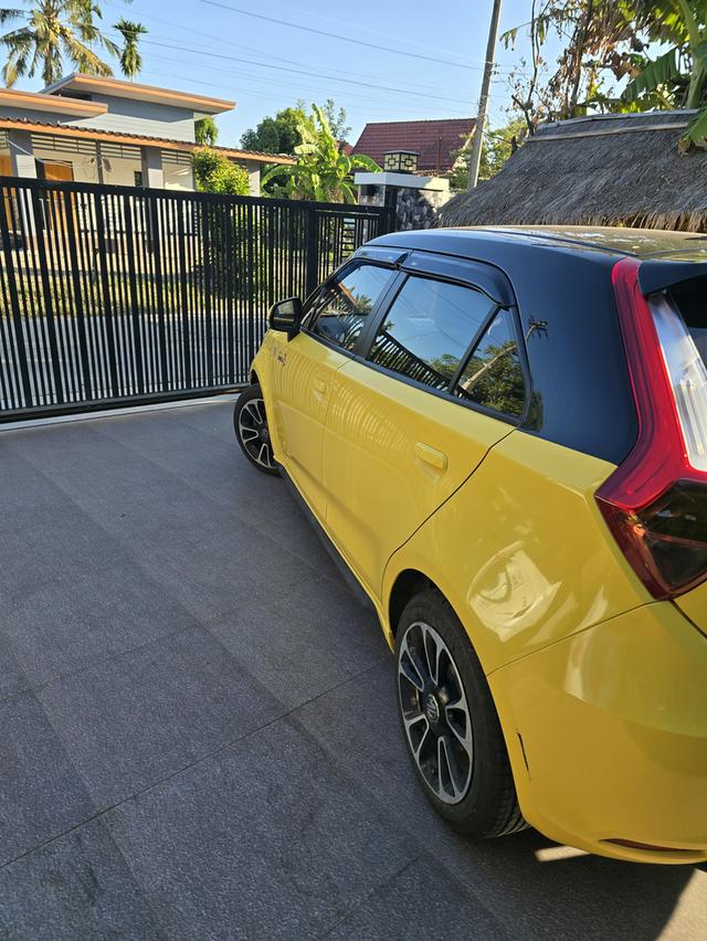 Mg3ตัวท็อปปี17 รถมือเดียว ใช้งานปกติ น็อตไม่เคยขยับ ไม่เคยชน ไม่เคยน้ำท่วมราคา120,000ต่อรองได้ 0910122963 พร้อมโอน รูปที่ 3