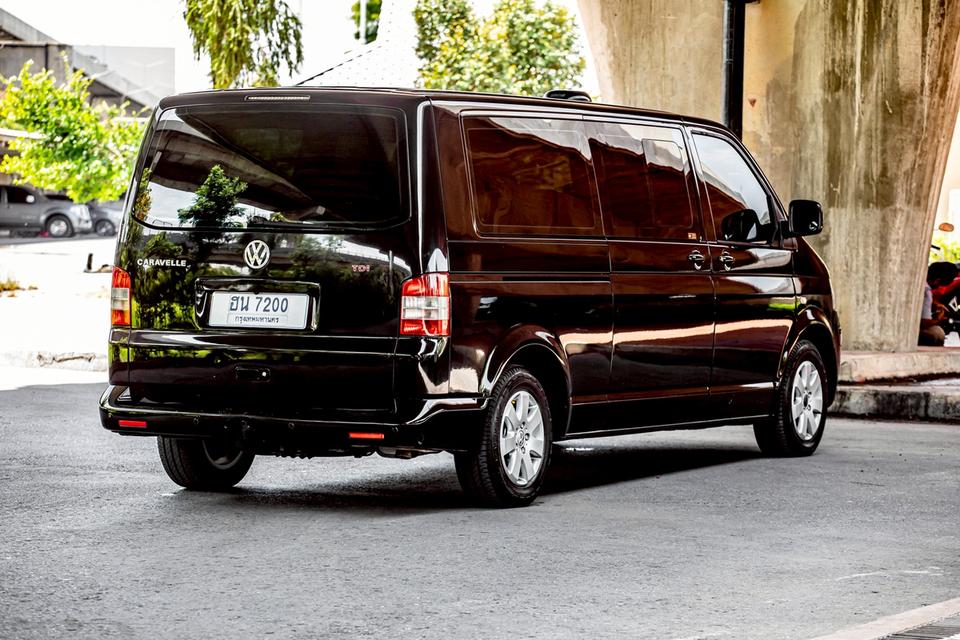 Volk Caravelle 2.0 TDI ดีเซล ปี 2010 สีดำ สวยสภาพดี