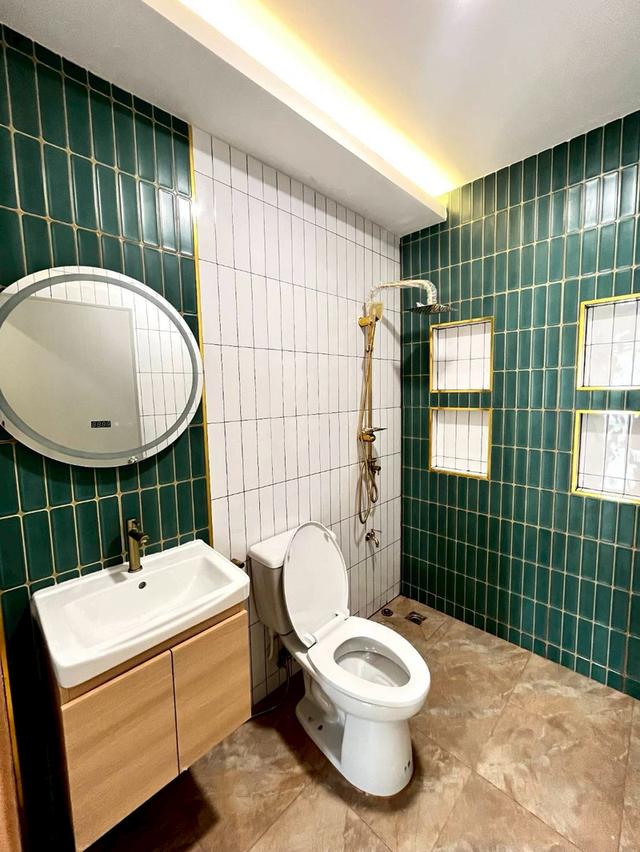 หมู่บ้านคัทลียาวิลล์ 12