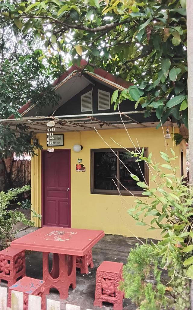 ขายบ้านพร้อมรีสอร์ทบนเนินสวย เนื้อที่2ไร่  ต.นาตาขวัญ อ.เมืองจ.ระยอง 15