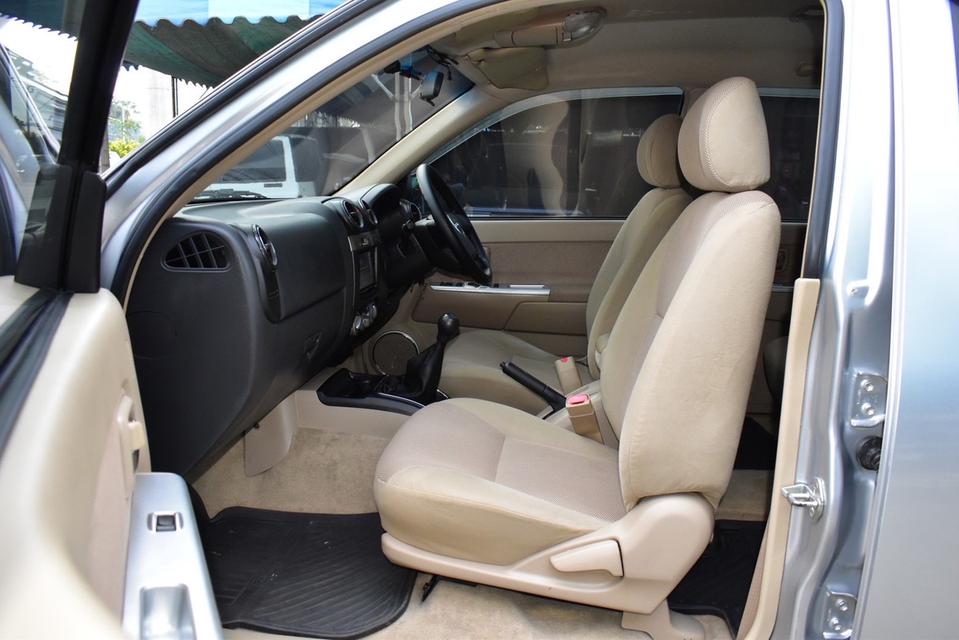 รหัสรถ PB9713 ISUZU DMAX 2.5 TITANUM HILANDER สี่ประตู ดีเซล ปี2011  13