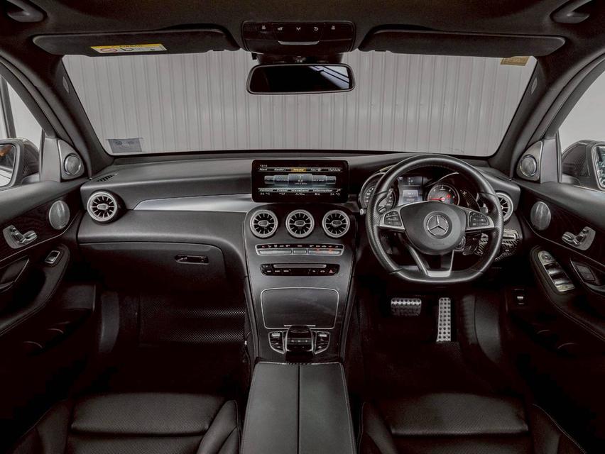Mercedes Benz GLC 250d 4Matic AMG 2016 จด 2017 7