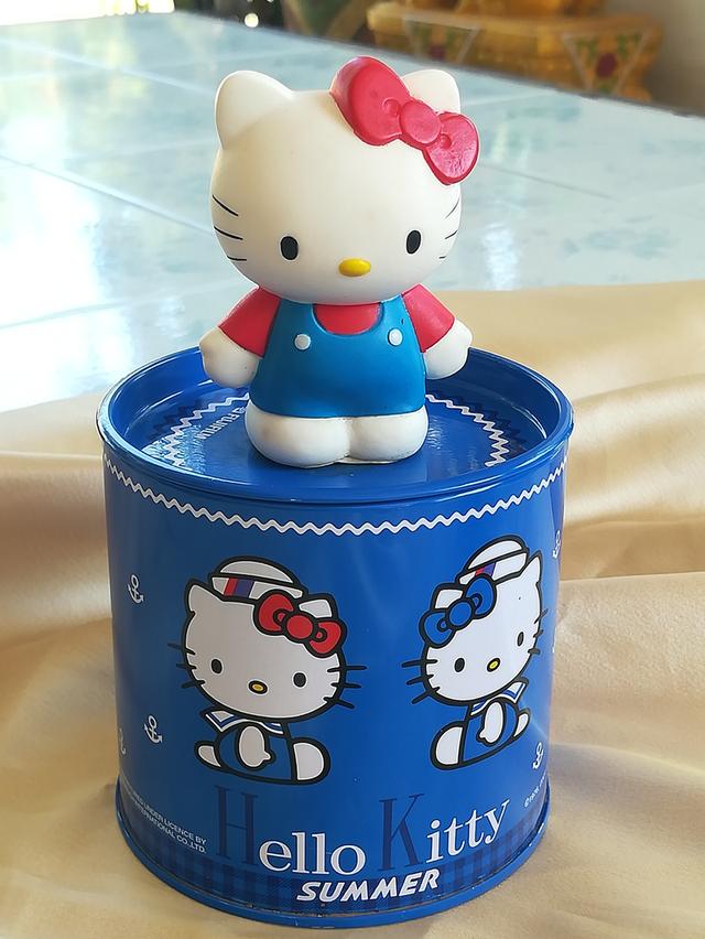 กระป๋องเหล็ก Hello Kitty 2