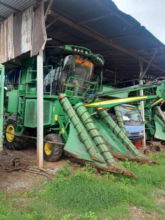 ขายรถตัดอ้อย John Deere รุ่น CH570 มือสอง