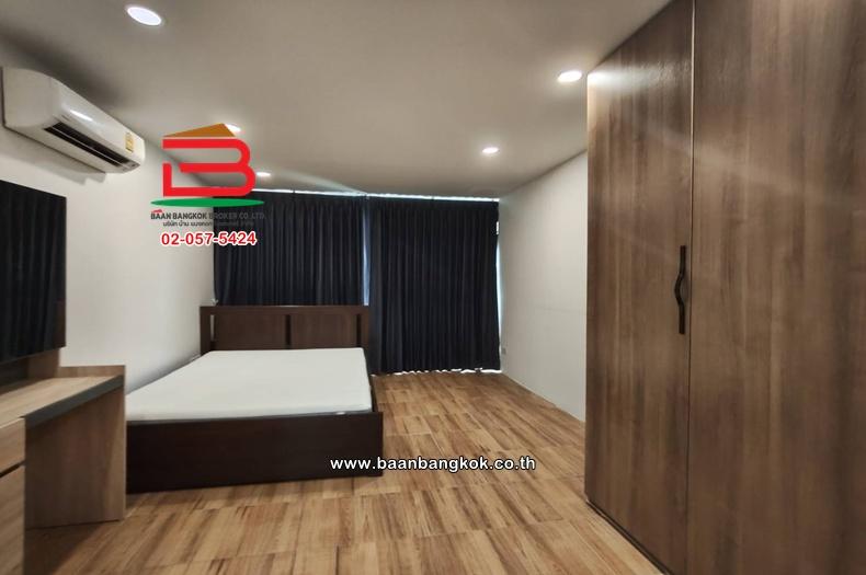 ขาย/เช่า ทาวน์โฮม เนื้อที่ 14 ตร.ว. ซอยสุขุมวิท 16 (ซอยไผ่สิงห์โต) ถนนสุขุมวิท แขวงคลองเตย เขตคลองเตย 8