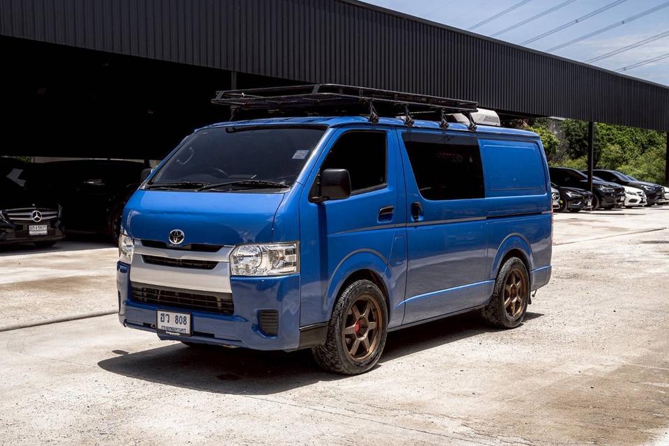 (แจ้งรหัสรถ 67GG808) Toyota Hiace 2018 (ป้ายฟ้าแท้)