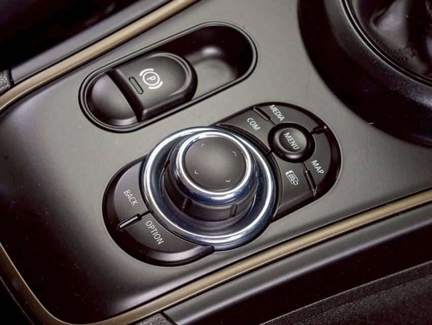 Mini Cooper S 2.0 Countryman RHD ปี 2022 17